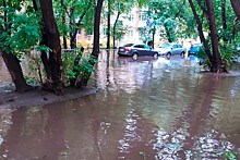 Улицы Екатеринбурга затопило из-за грозы