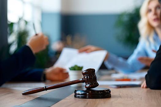 Суд реабилитировал экс-президента Нацбанка Абхазии по делу о хищении денег у Этуша