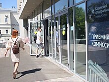 Более половины челнинских выпускников школ планируют поступать в вузы за пределами города
