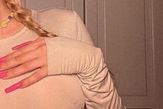 Инстасамка разбила стекло в такси из-за ссоры с водителем