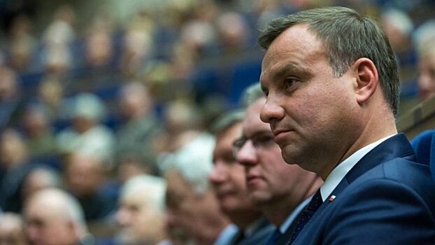Медведчук: законом "о бандеровцах" Польша ответила на "пещерный национализм" Украины
