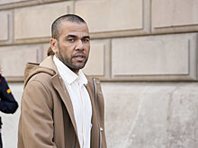 Алвес выступил в пятидесятнической евангелической церкви: «Я заключил договор с Богом. В худший момент моей жизни посланник божий подобрал меня и привел в церковь»