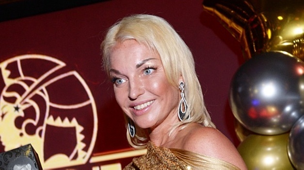 Анастасия Волочкова поделилась архивным видео тренировки с Майей Плисецкой