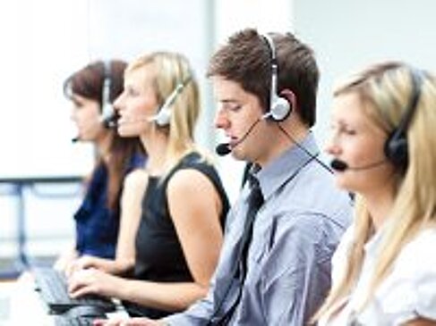 До 150 звонков и обращений в день регистрируют в call-центр по размещению в Сочи