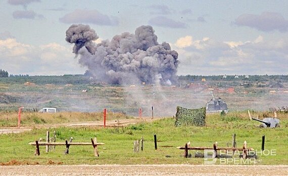 Премьер Украины сообщил о повреждении 37 оборонных предприятий