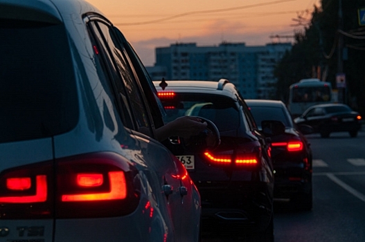 Альтернативный импорт авто в Россию рухнул на 40%