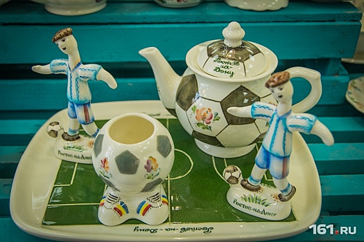 Донской сфинкс, чайники-храмы и нагайка: что гости Ростова увозят на память о городе