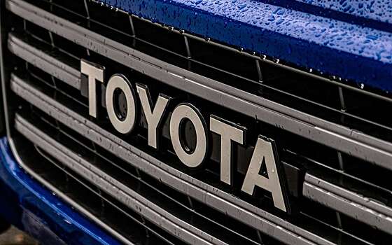 Россиянин отсудил за бракованный Лэнд Крузер более 36 миллионов рублей