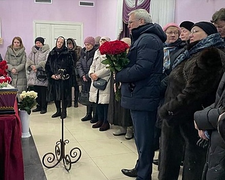 Экс-депутата Александра Кузнецова поводили в последний путь в Нижнем Новгороде