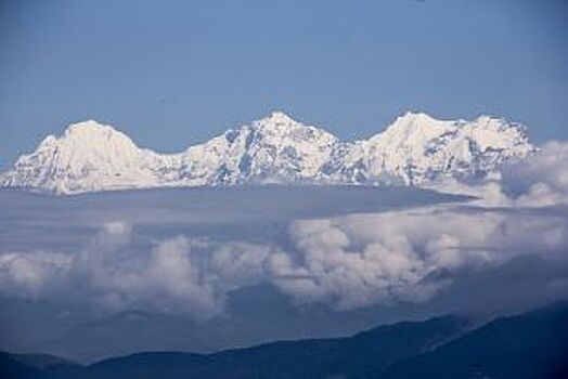 Альпинисты Кубани покорили вершину горы Манаслу в Непале