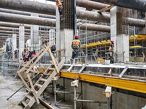 Монолитные работы на станции "Остров мечты" метро Москвы выполнены почти на треть