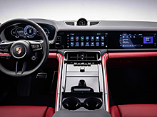 Porsche показала салон новой Panamera с четырьмя экранами