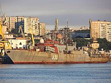 Кораблю ВМФ России предсказали повторение судьбы «Адмирала Кузнецова»