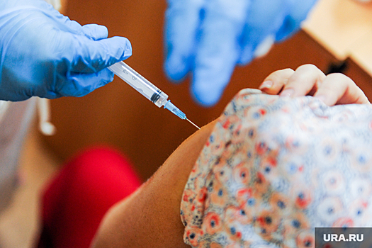 Кормящая мать в Челябинске недовольна QR-кодами в ТРК. «Не могу купить подгузники!»