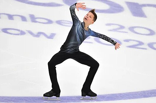 Гран-при России. «На призы губернатора Пермского края». КМС. Кутовой выиграл короткую программу, Карартынян – 2-й, Голубев  – 3-й