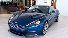 Темно-синий Aston Martin Джеймса Бонда продали на аукционе