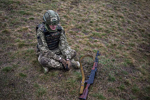 WSJ: Киев пытается развивать наземные беспилотники из-за проблем с оружием