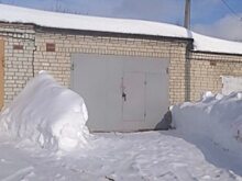 Пенсионер задохнулся выхлопными газами в своей машине в Саратове