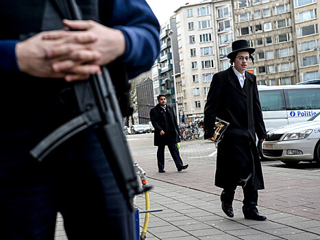 Уровень антисемитизма растет на Украине. Там же говорят о "провале Кремля"