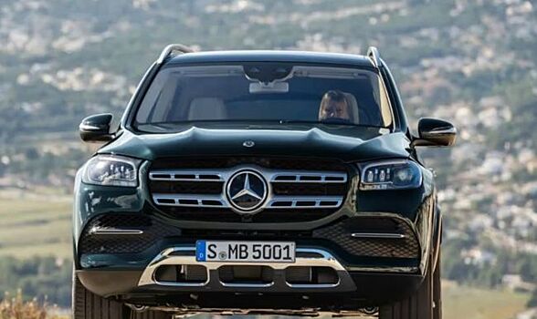 В Сети впервые показали Mercedes-Maybach GLS