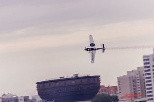 Японец Муроя выиграл гонку Red Bull Air Race в Казани