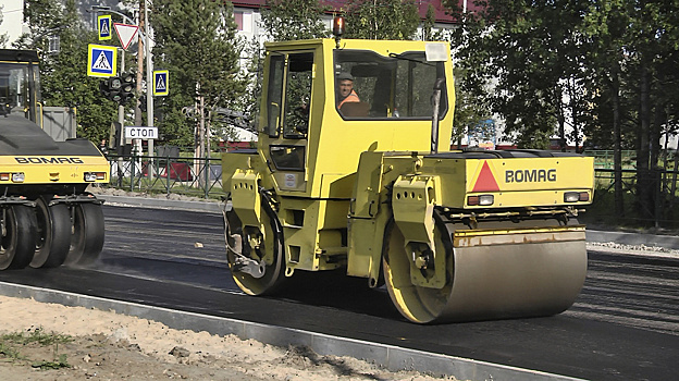 В Сургуте завершается строительство дороги по улице Александра Усольцева