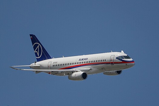 Разработчик SSJ 100 сменил название