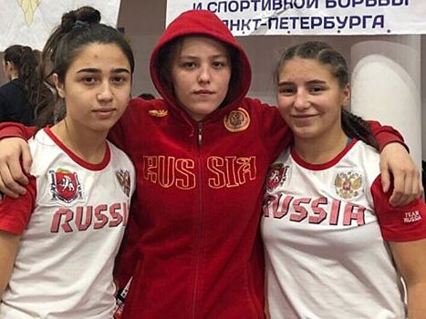 Крымские спортсменки завоевали две "бронзы" на представительном турнире по женской борьбе в Санкт-Петербурге