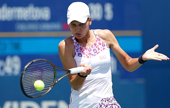 Кудерметова проиграла в первом круге теннисного турнира в Торонто