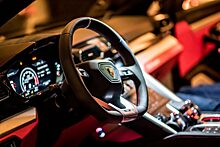 Lamborghini Urus станет мечтой российских богачей и биткоиновых миллиардеров