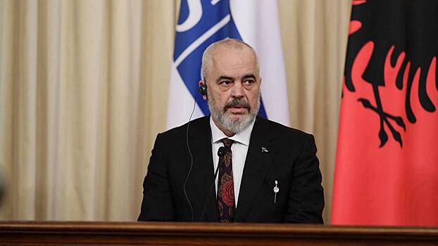 Премьер Албании Эди Рама слушал выступление Зеленского, схватившись за голову