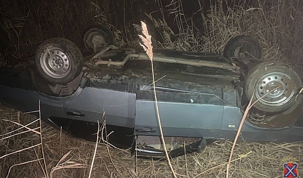 Под Волгоградом пьяный мужчина решил покататься на чужом ВАЗе