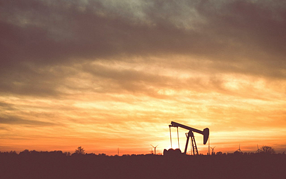 Спрос на нефть продолжает замедляться