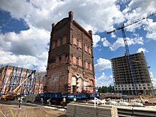 На Складочной улице передвинули водонапорную башню XIX века