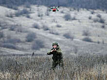 Боец ВС России Ганиев спас украинскую девочку, вынеся ее из-под обстрела ВСУ