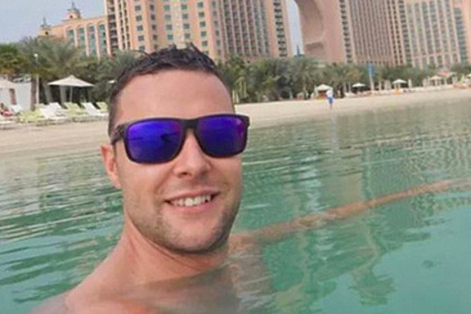 Потрогавший араба за бедро шотландец рассказал о моральном истощении