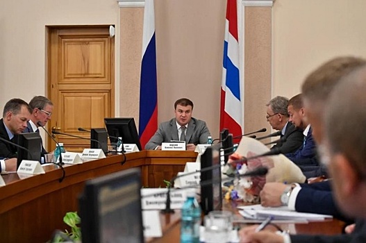 В Омске сиротам-участникам СВО будут давать квартиры вне очереди