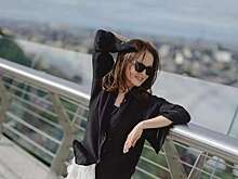 Певица София Ротару выложила фото в полупрозрачной юбке в Киеве