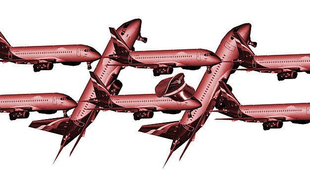 Командир сгоревшего SSJ 100 будет наказан, даже если невиновен — глава Шереметьевского профсоюза летного состава