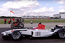 Формула-1 против Супербайка и гоночной лодки – кто быстрее, видео