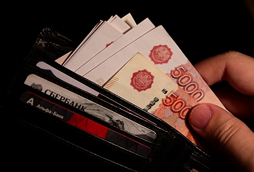 Только 13% омичей готовы полностью перейти на безналичные расчеты - исследование