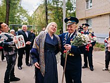 В канун Дня Победы сотрудники ЦОК ВКС приехали к ветеранам Великой Отечественной войны и поздравили с наступающим праздником