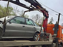 Нижегородцам объяснили, как убрать брошенное авто с придомовой территории