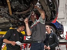 ТОП-3 самых больших ошибок владельцев спорткаров при уходе за автомобилем