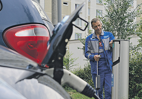 Цифра безопасности: как онлайн-сервисы служат самому интернетизированному города страны