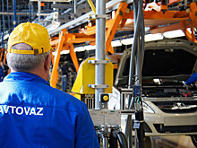 "Известия": у "АвтоВАЗа" нет контактов с бывшим партнером Renault