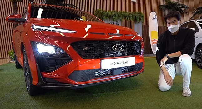  		 			Hyundai Kona N 2021 надевает праздничный наряд в новых тизерах 		 	