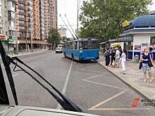 В Челябинске пять автобусов и троллейбусы изменят движение из-за коммунальщиков
