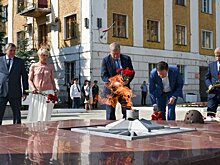 В День памяти и скорби кировчане возложили цветы к Вечному огню