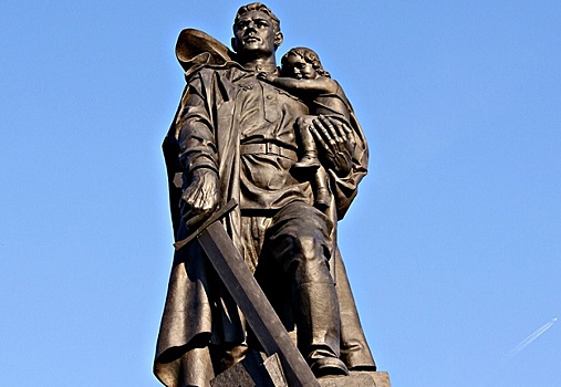 Памятник Воину-освободителю в Берлине: главные факты